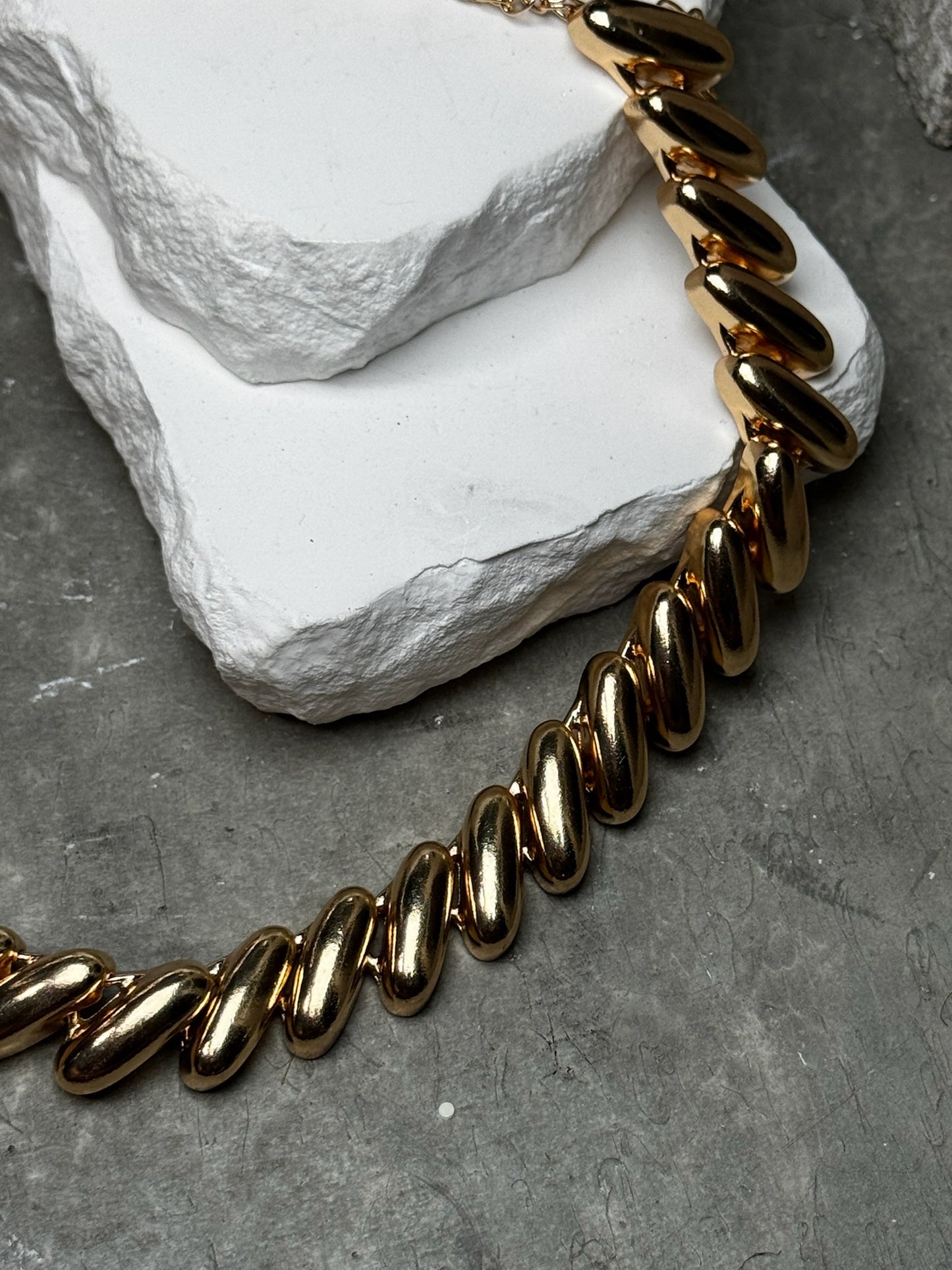 Vixen Layered Choker 17" w/ Extender
