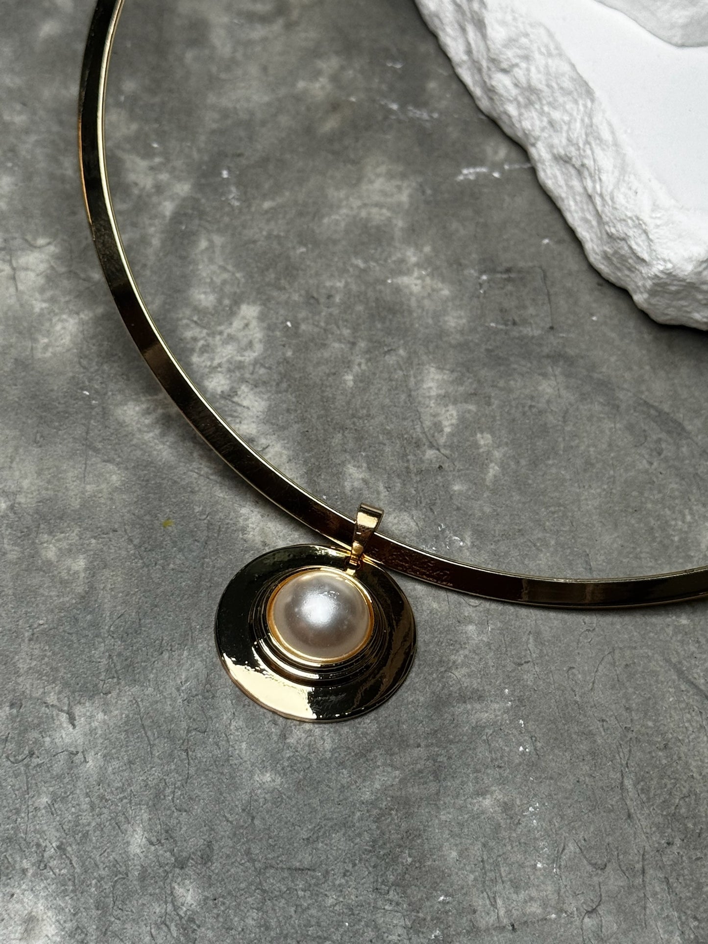 So Sweet Pearl Choker 17"