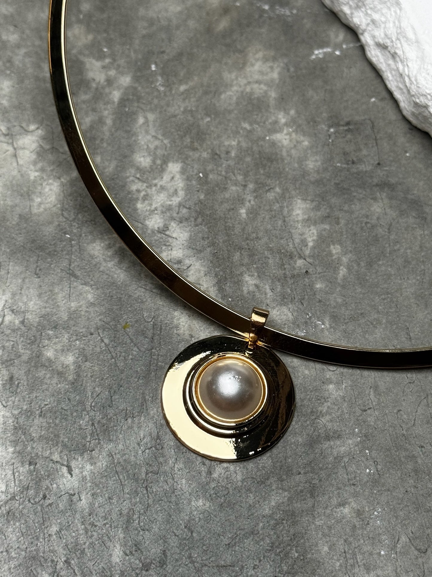 So Sweet Pearl Choker 17"