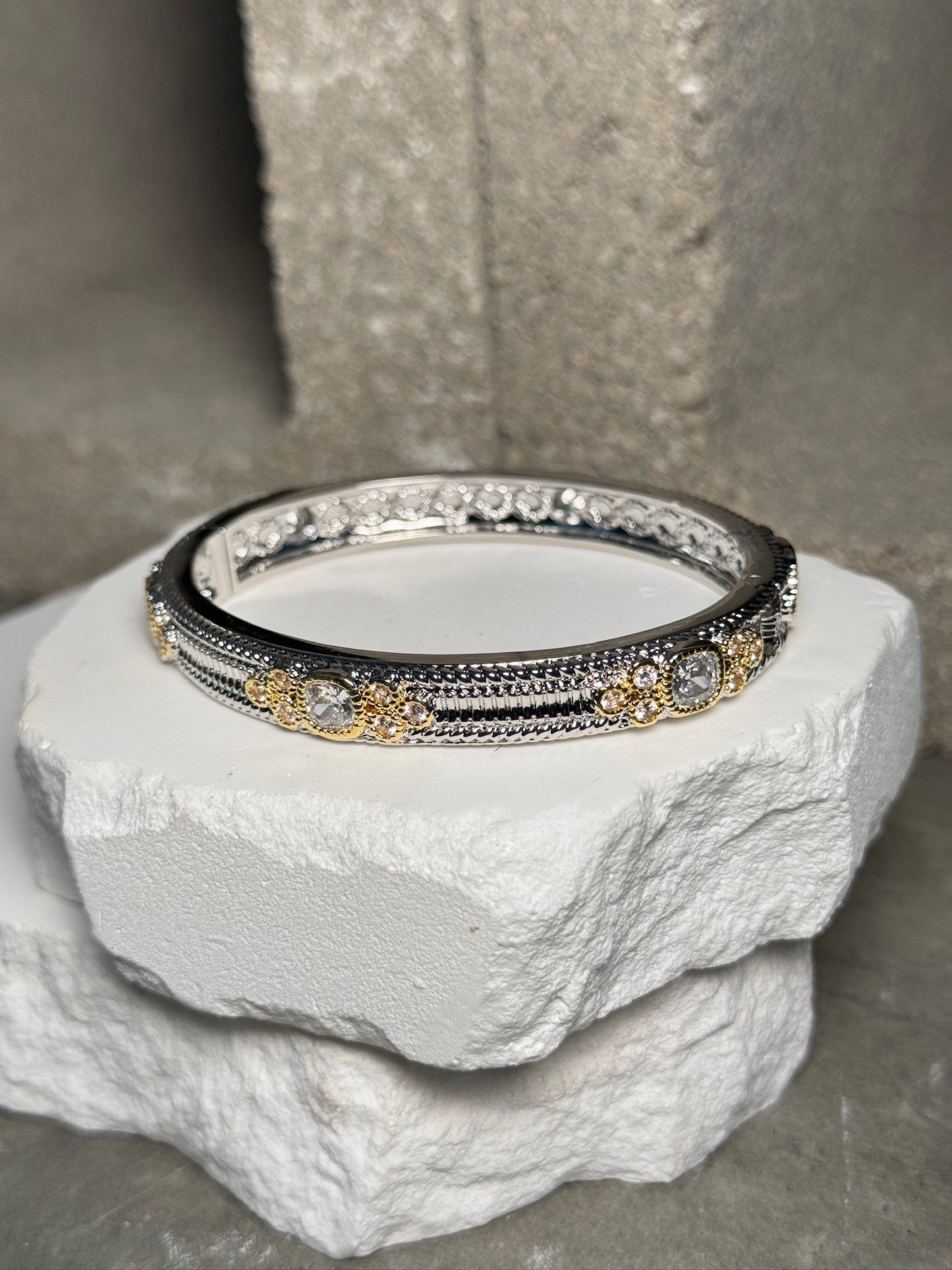Envy Me Rhinestone Sparkle Bracelet 8"