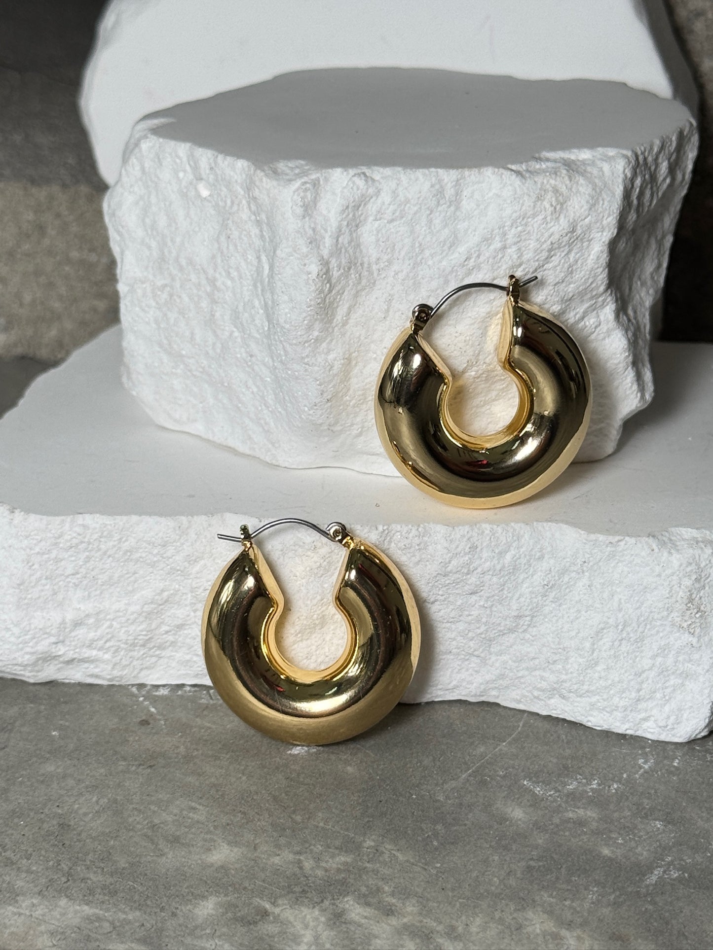 Micro Chunky Hoops