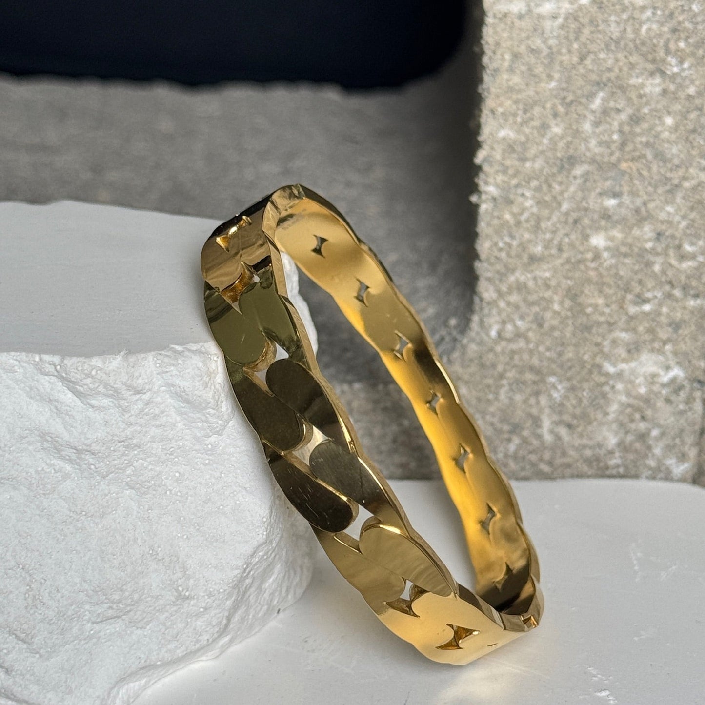 Subtle Spark Bracelet 7.5"