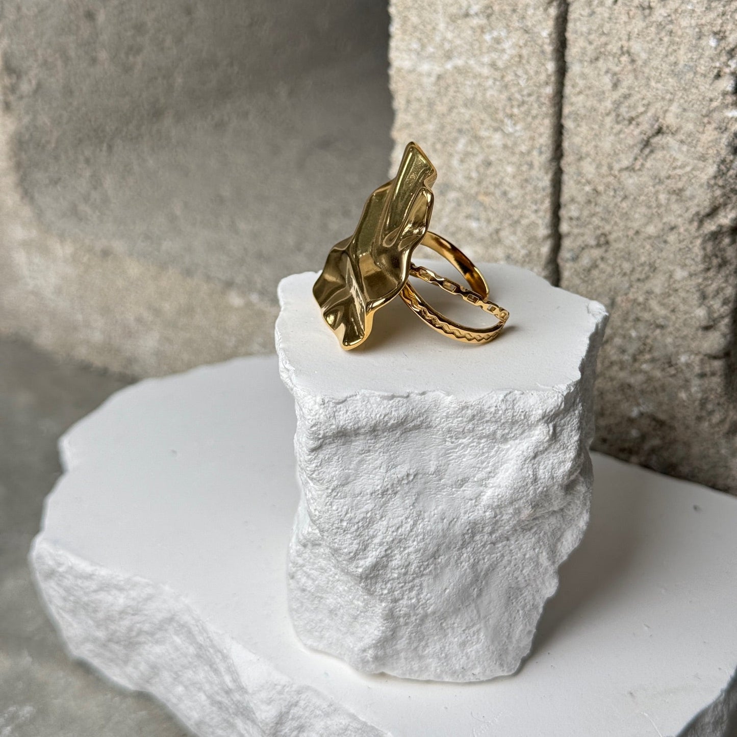 Wavy Edge Adjustable Ring Up To Size 10