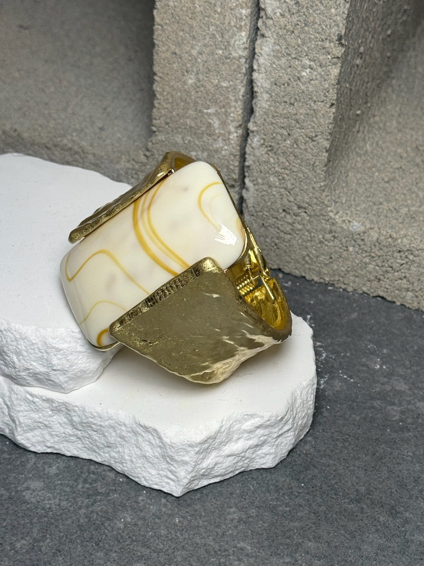 Rare Beauty Stone Bracelet Up To 9"