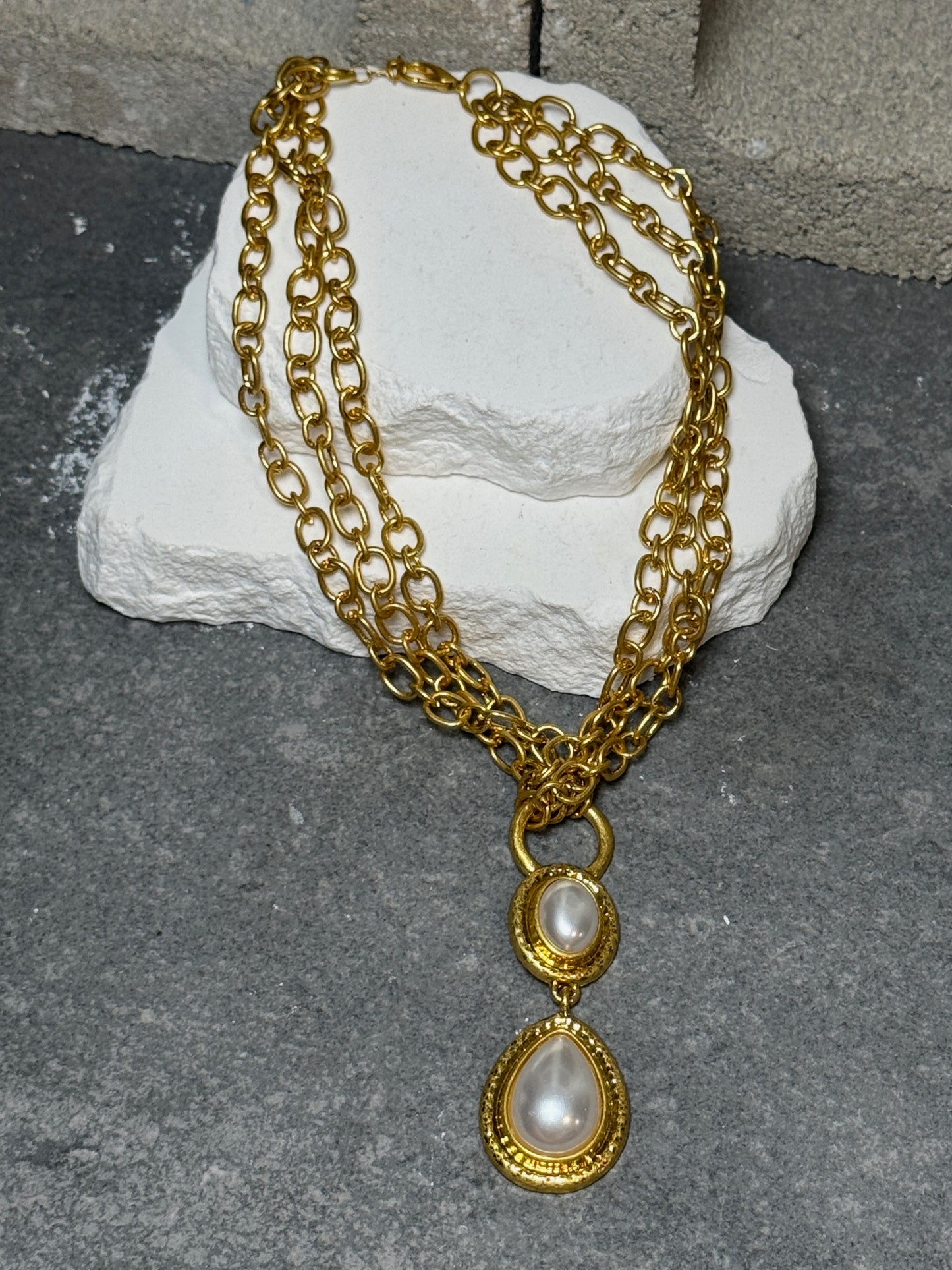 The Vivienne Pearl Necklace