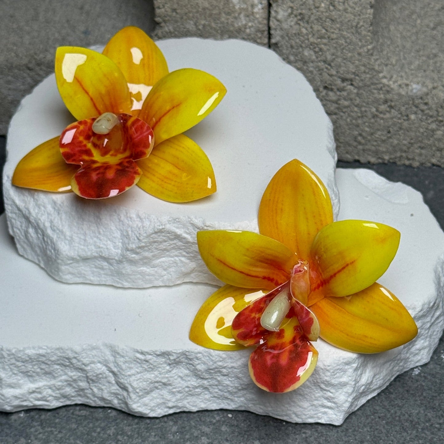 Sunfire Orchid Stud Earring
