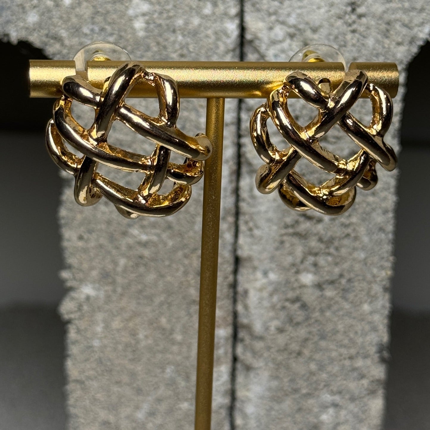 Golden Entanglement Stud Earrings