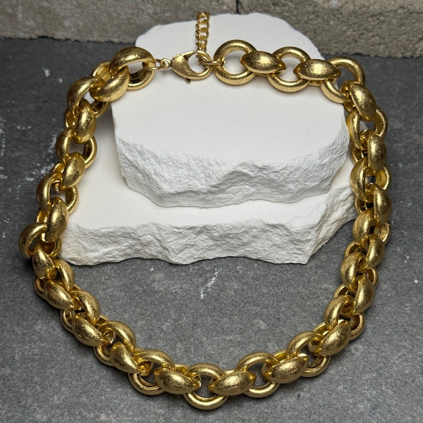 Power Link Necklace 21"