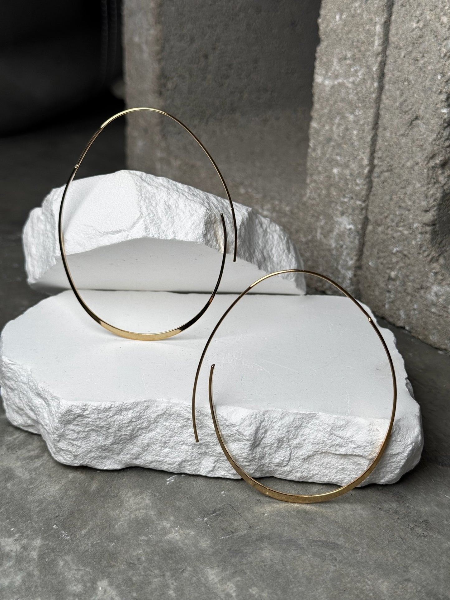 On & On Thin Oval Hoop Earring