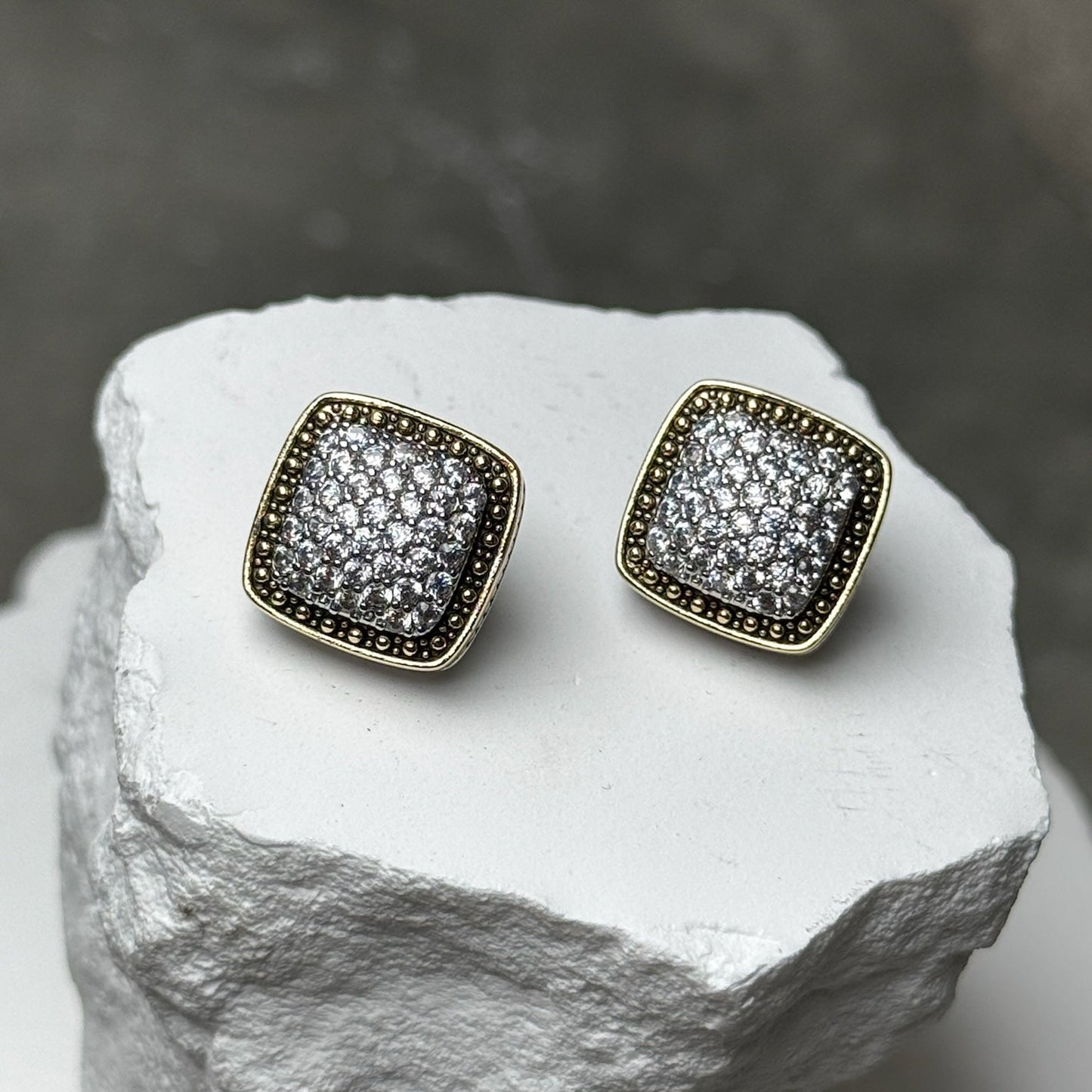 LUXE Mix Metal Stud Earrings