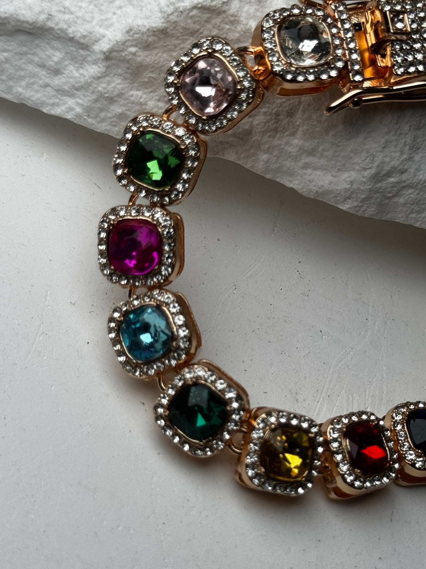 So Sophisticated Gem Bracelet 8"