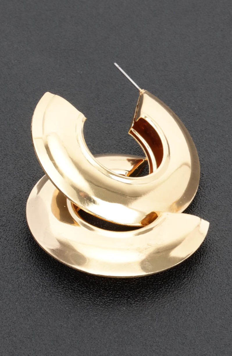 Curved Elegance Earrings