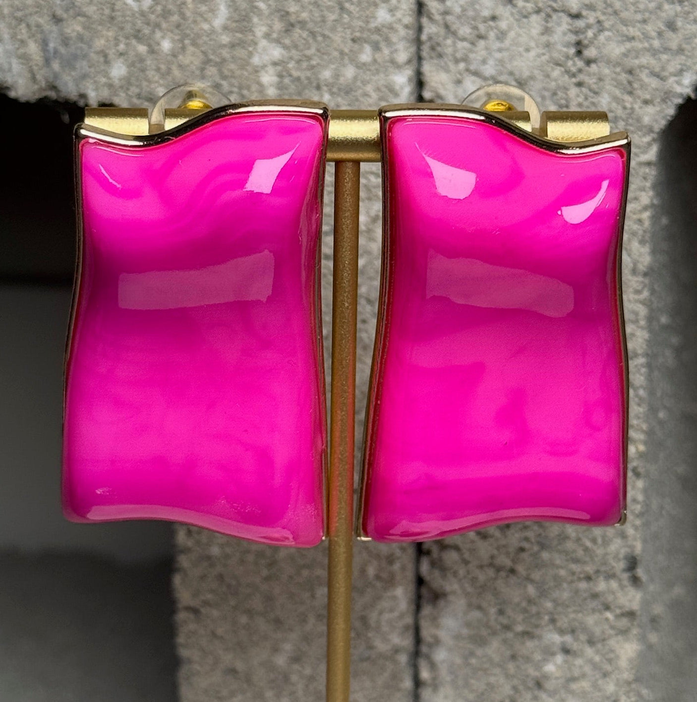 Flash Wave Stud Earrings