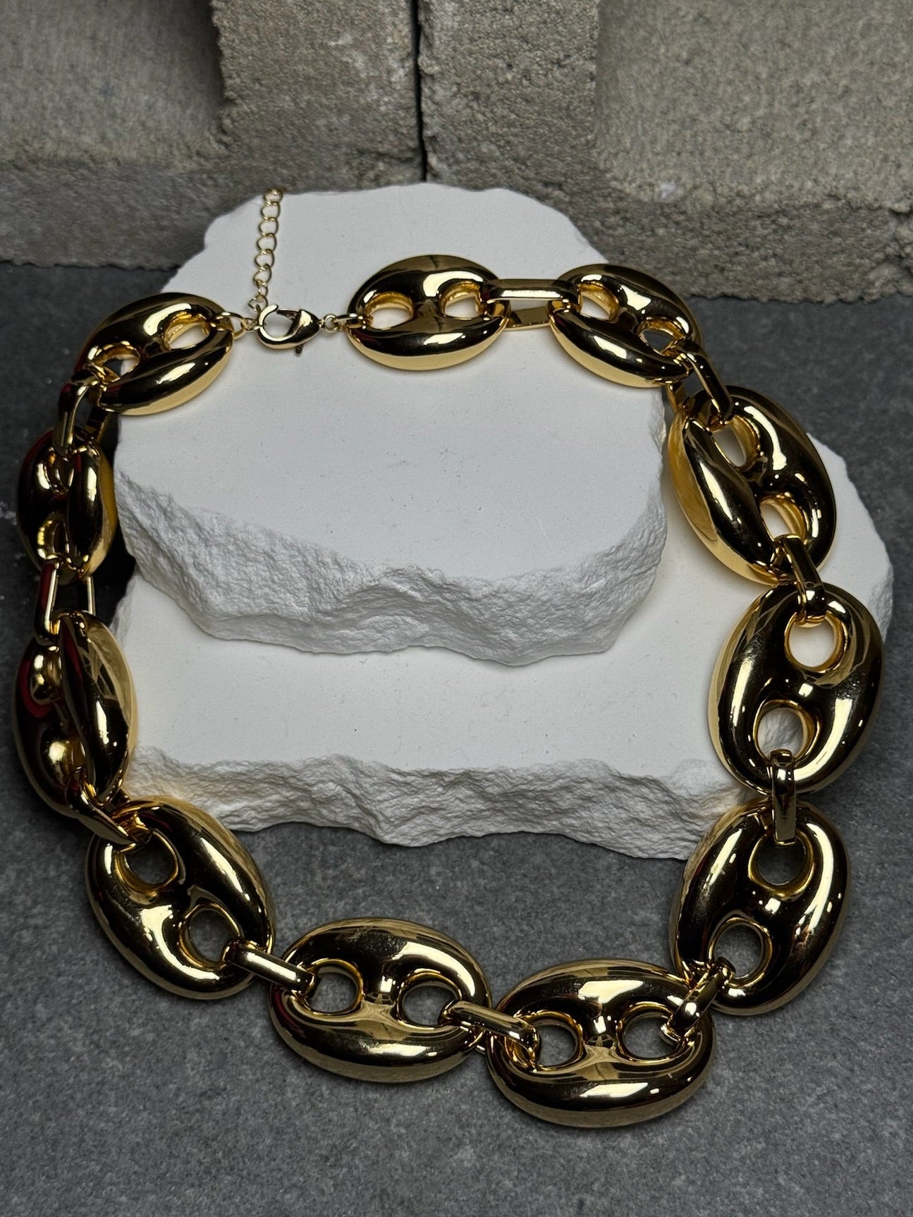 Bold Bottle Cap Link Necklace  21” w/ Extender