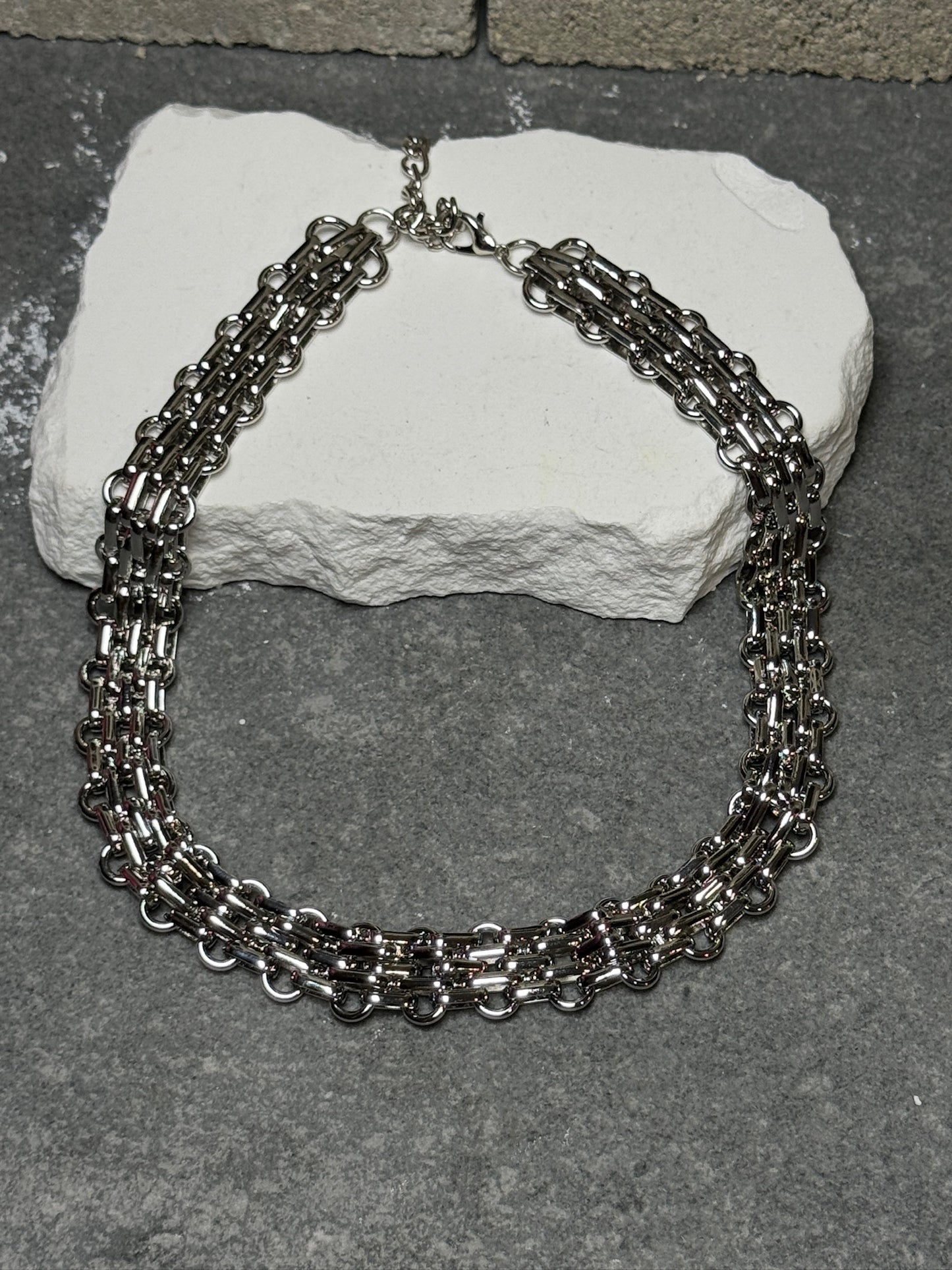 Zero Chill Linked Necklace 20"