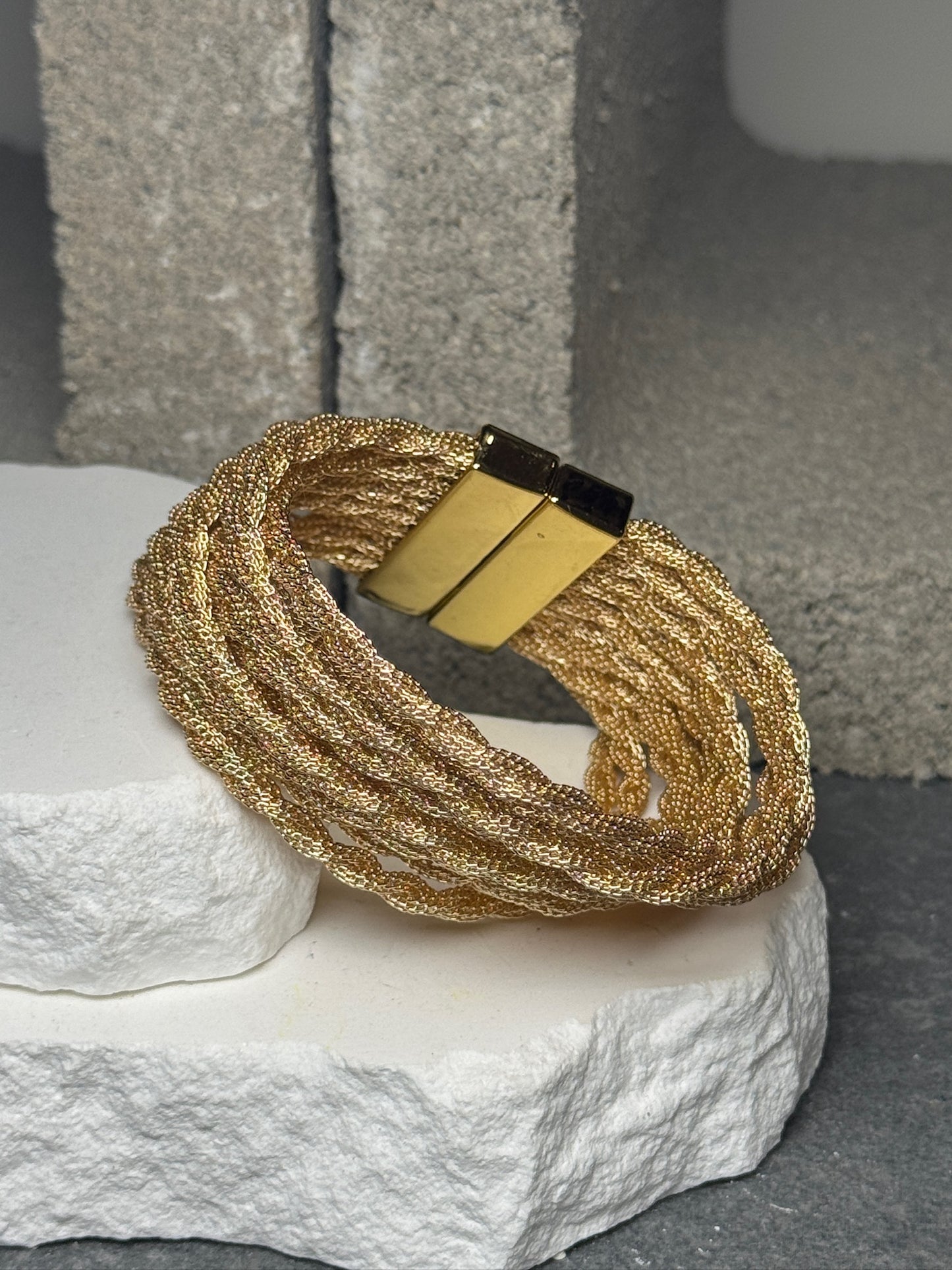 Rich In Vibes Rope Bracelet 7.5"