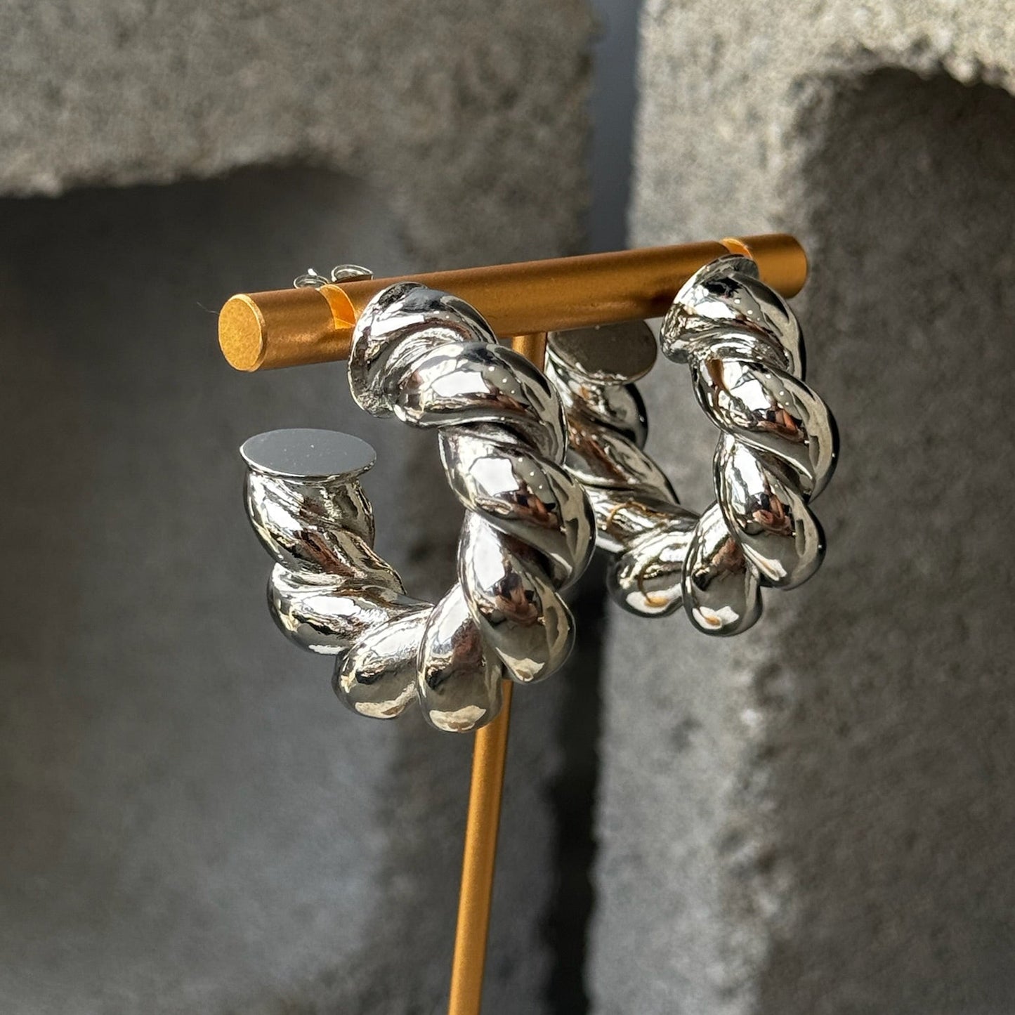 Woven Medium Hoops