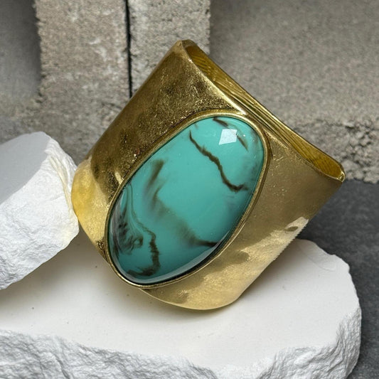 Risky Radiance Cuff Bracelet 7.5"