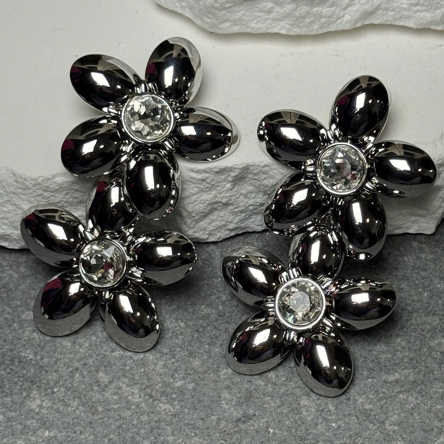 Shine Language Layered Flower Earrings