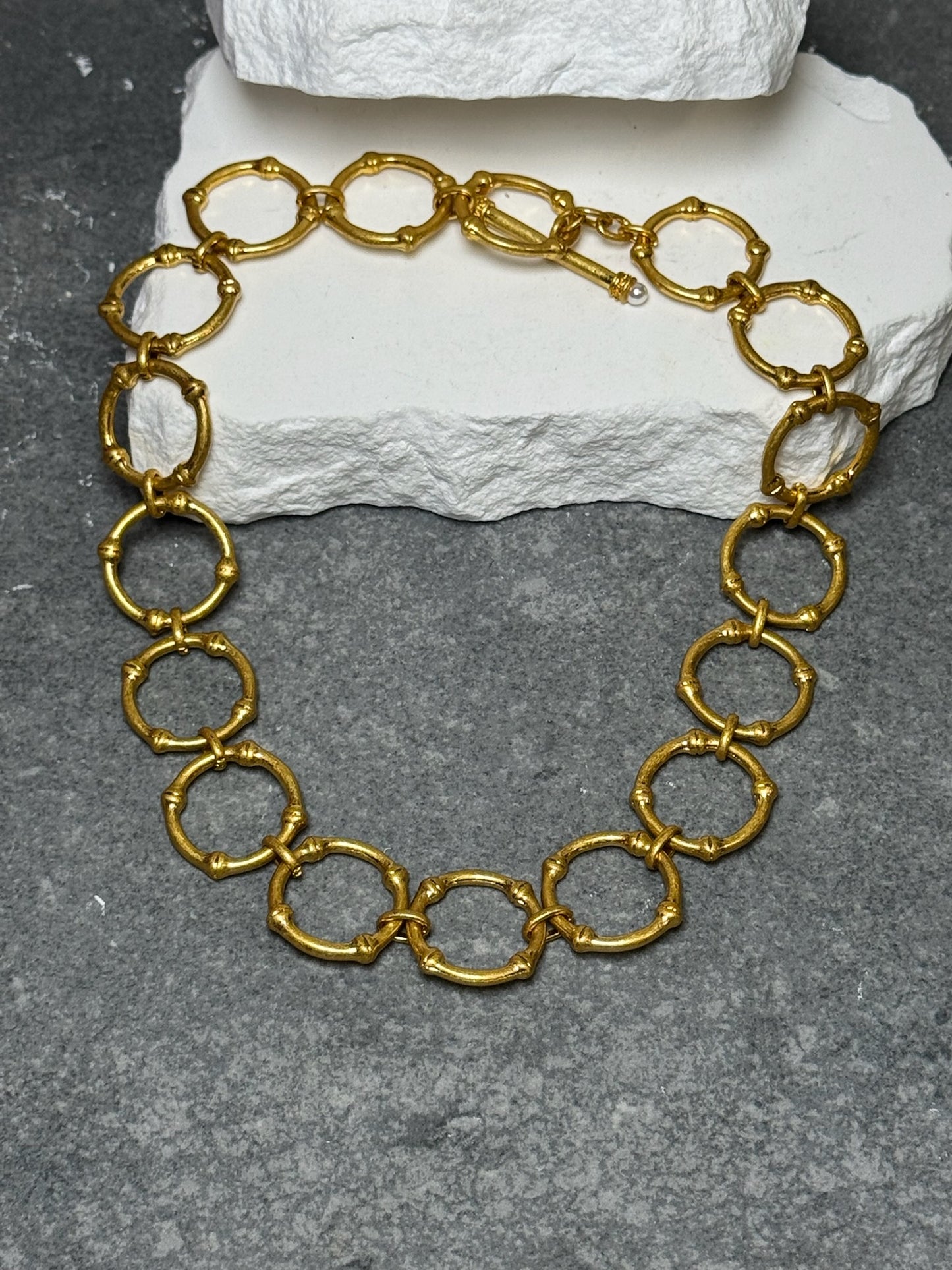 Loop Me In Choker 15"