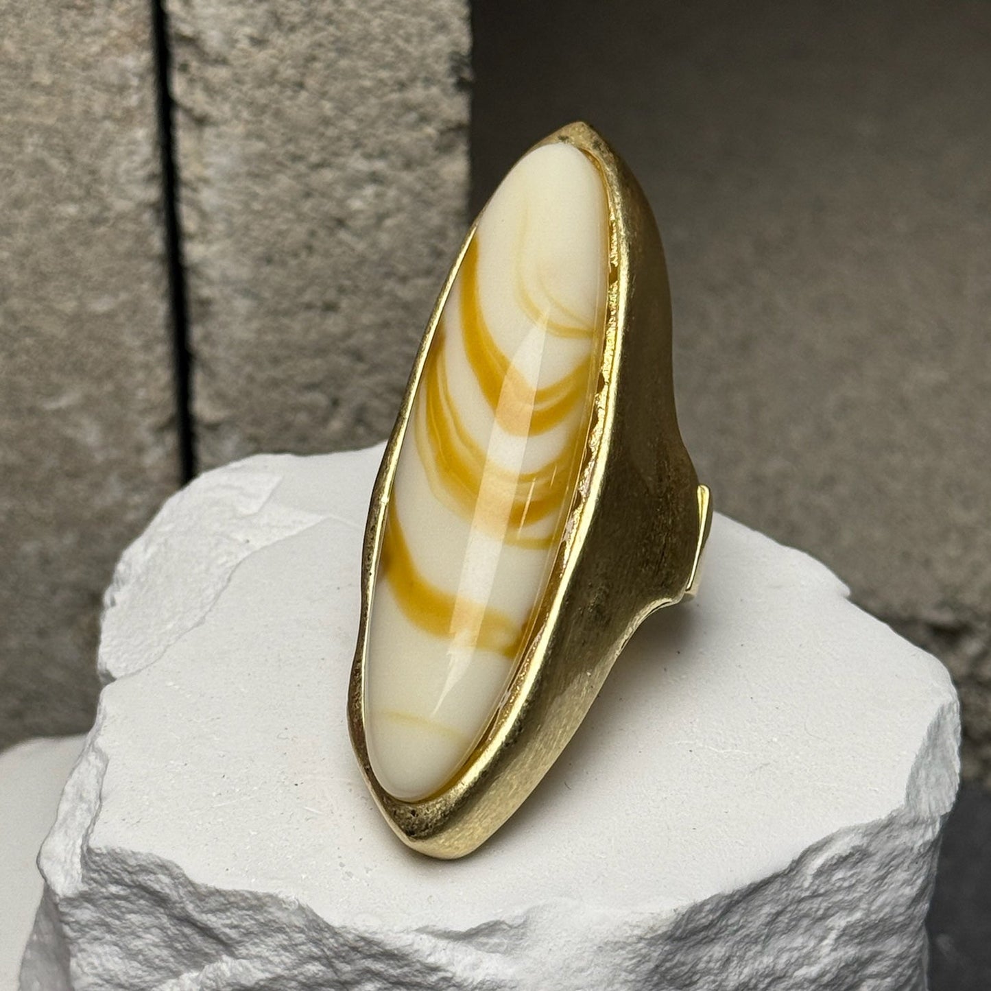 Natural Attraction Expandable Ring Up To Size 10