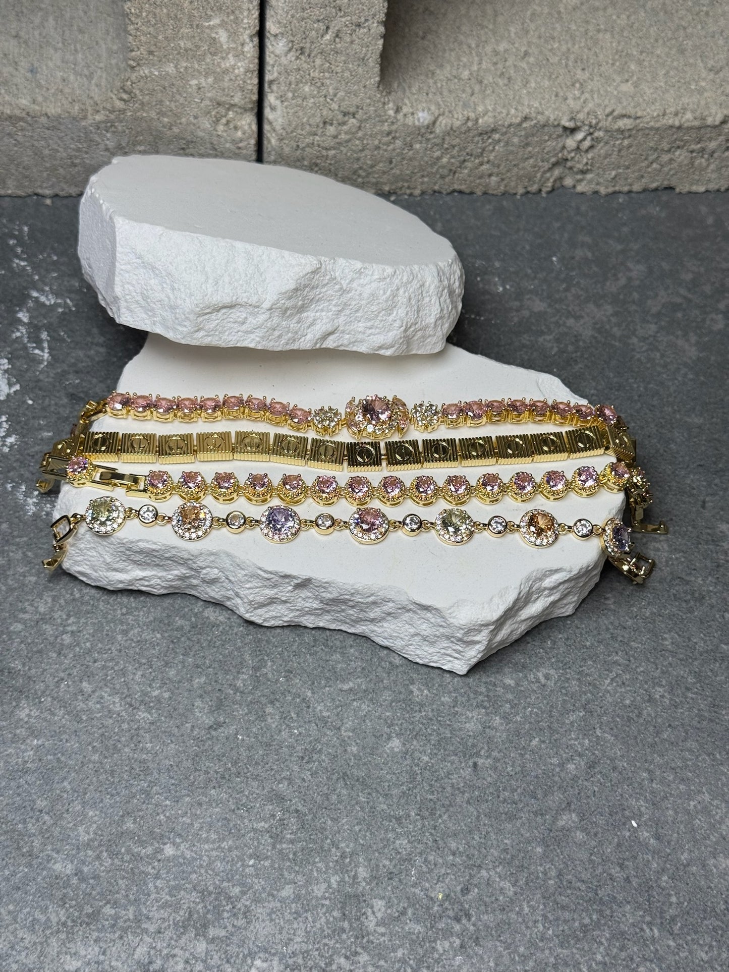 All The Glow Bracelet Bundle 7"