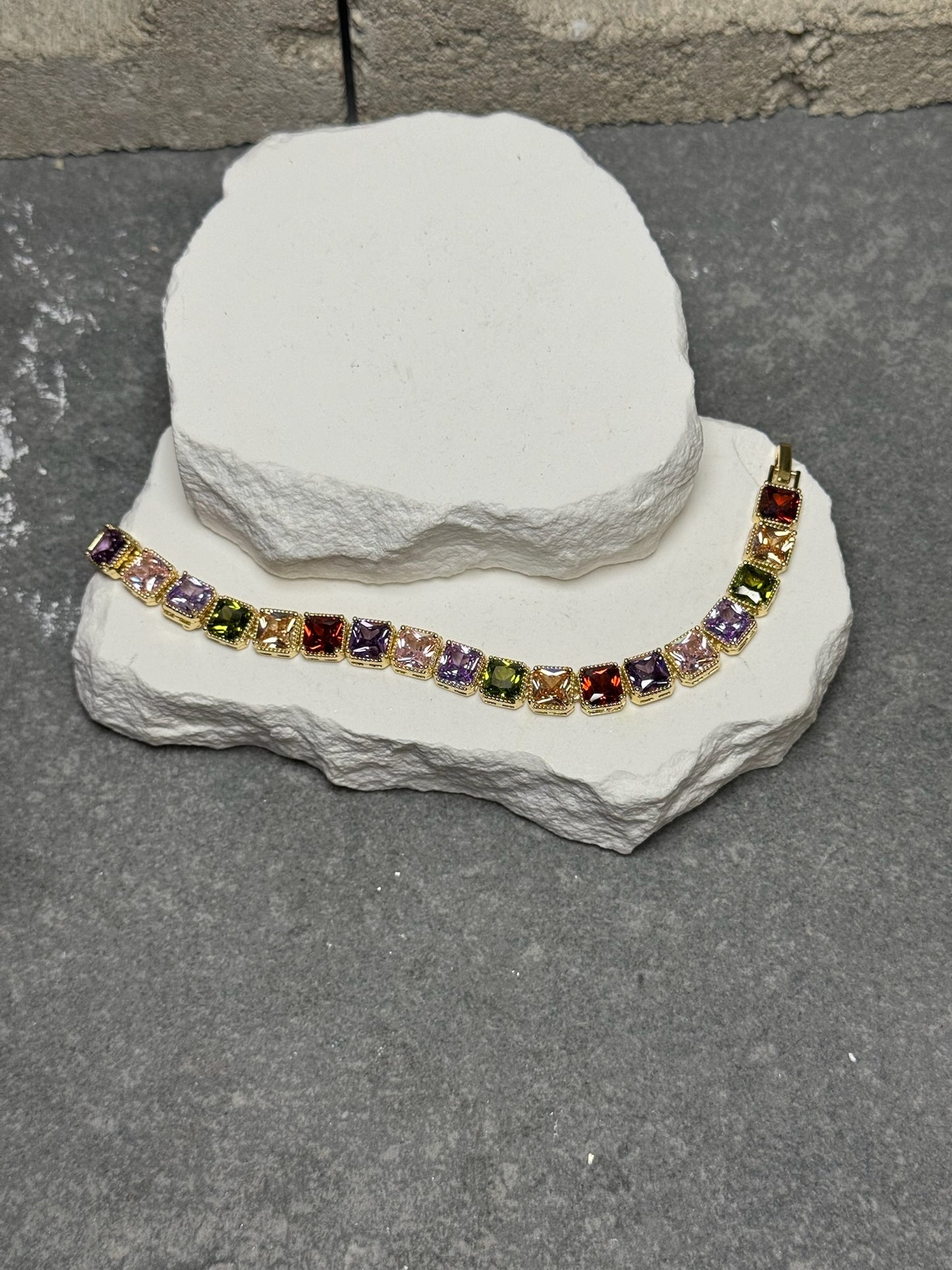 Lucky Charm Bracelet 7"