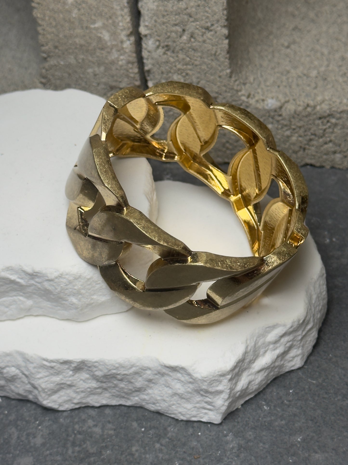 No Weak Links Bracelet 8"