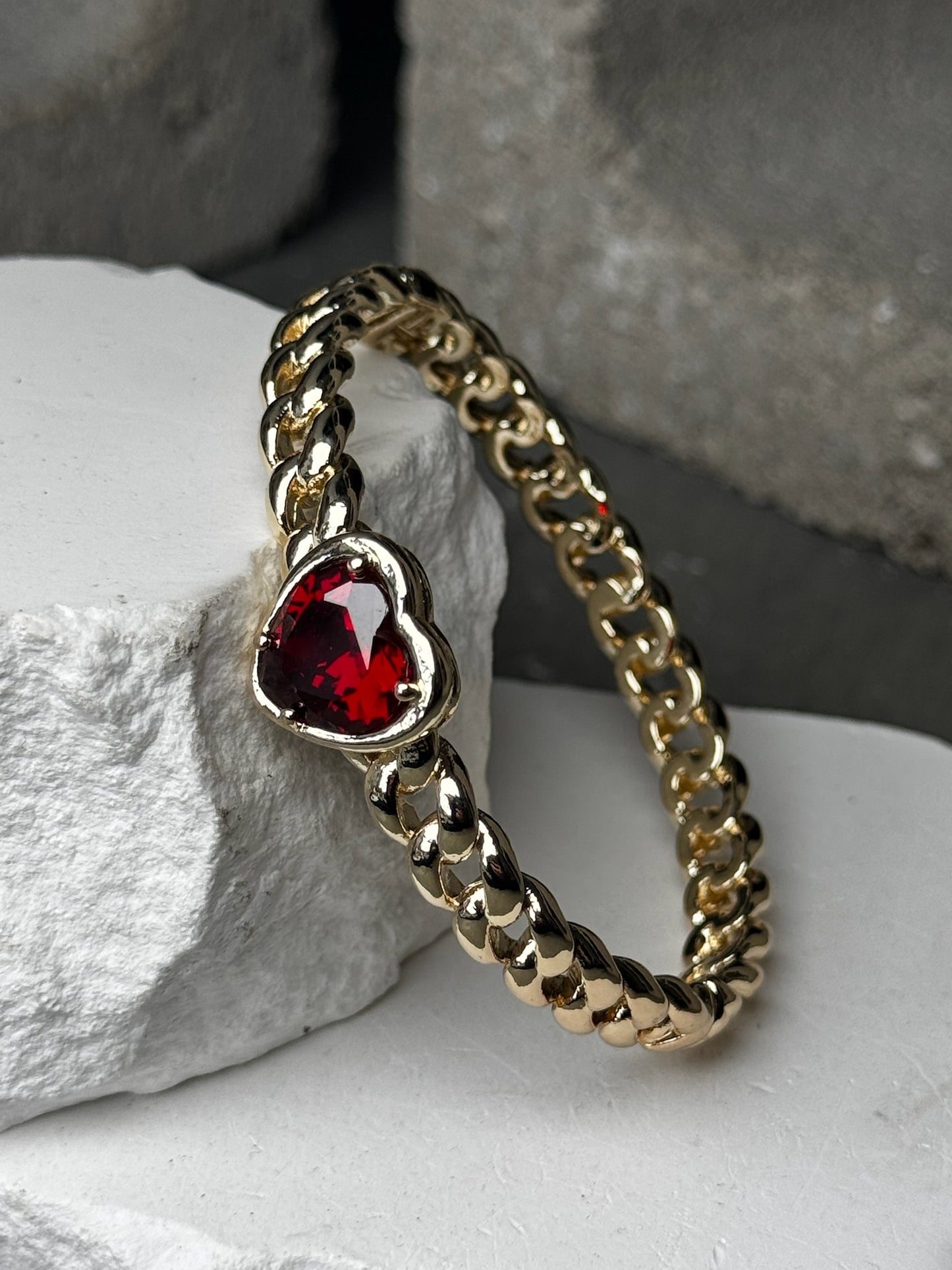 Lovey Dovey Heart Bracelet 6.5"