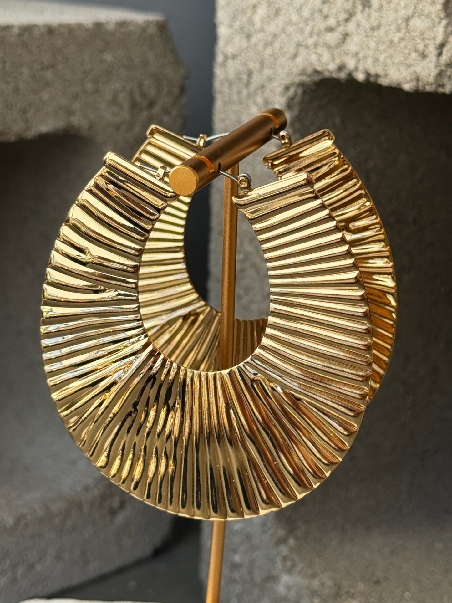 Resort Mode Oversized Hoop Earrings