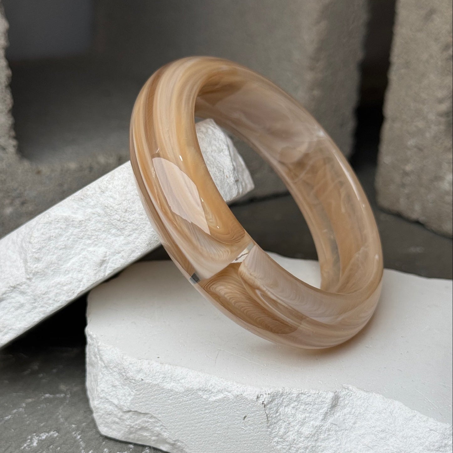 Tropic Twist Bangle 7.5"