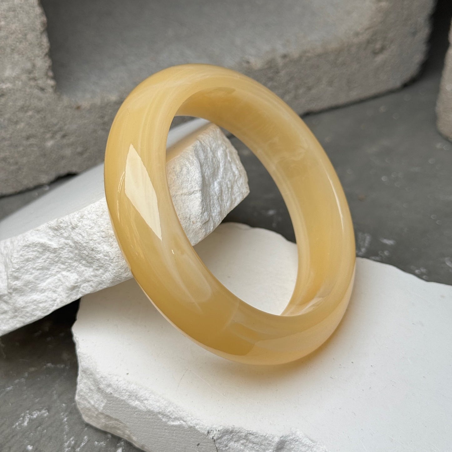 Tropic Twist Bangle 7.5"