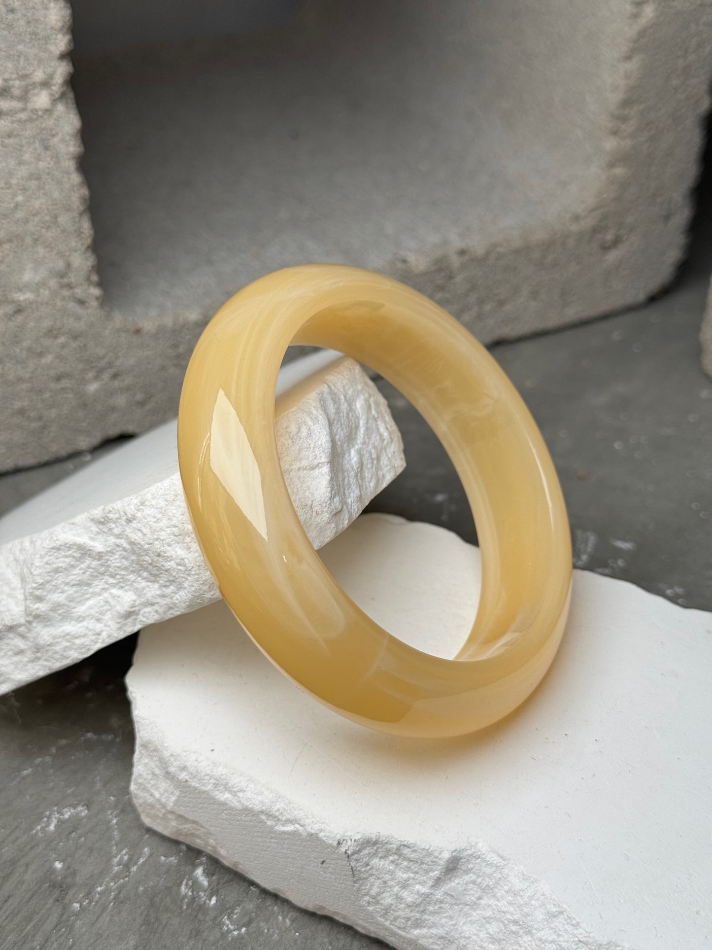 Tropic Twist Bangle 7.5"
