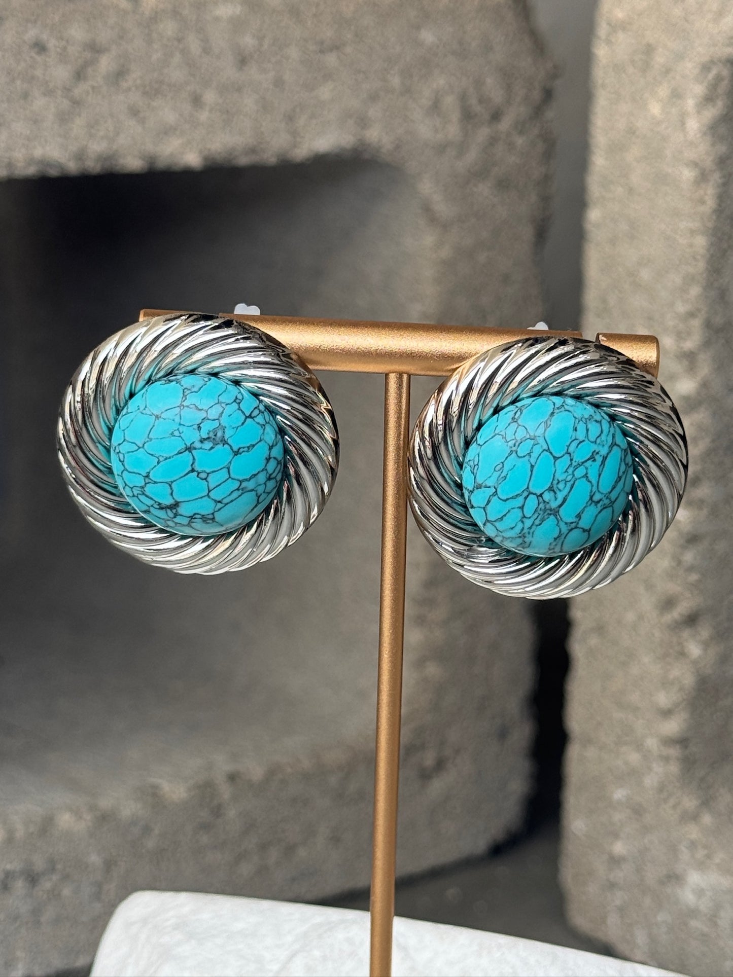 Teal Dynasty Ribbed Stud Earrings