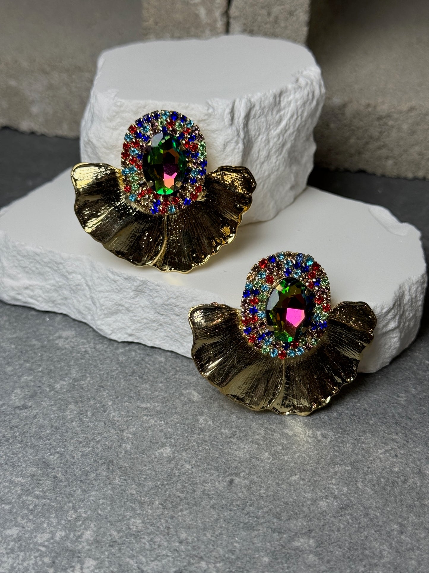 Queen Radiance Fan Earrings