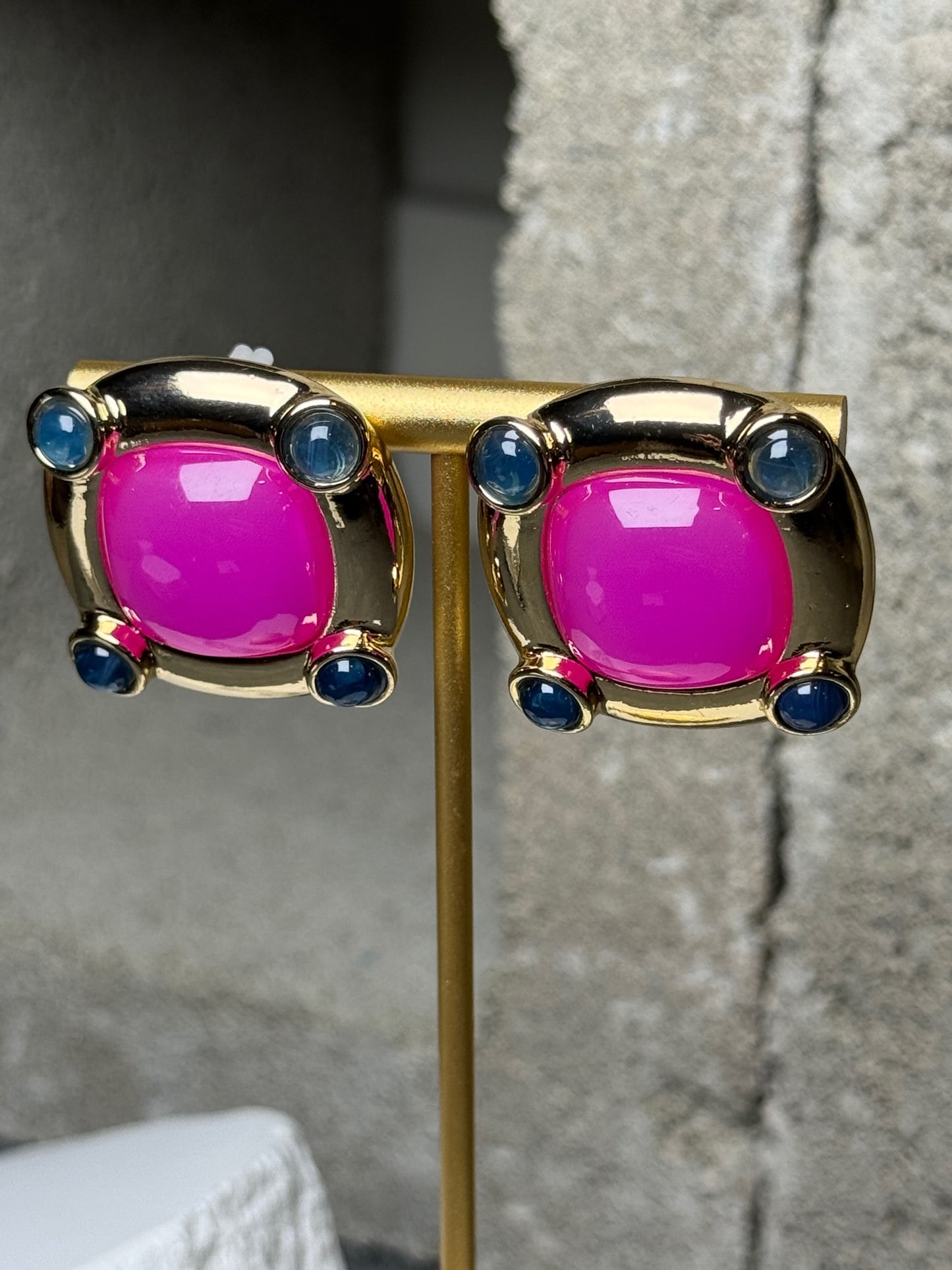 Overally Hot Stud Earring