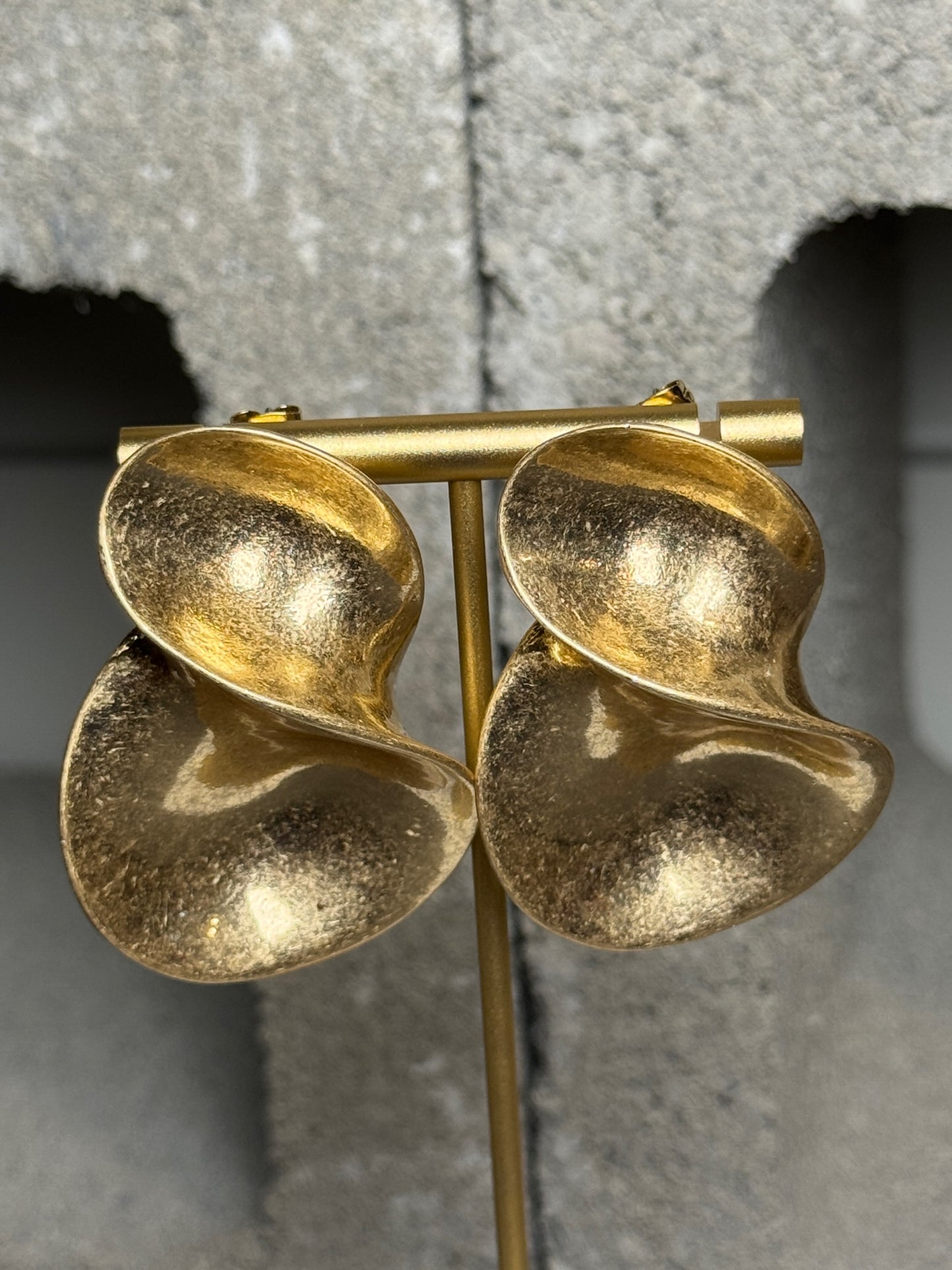 Bad & Boujee Wave Stud Earrings