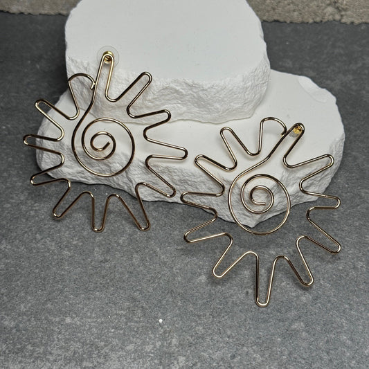 Solar Wired Studs