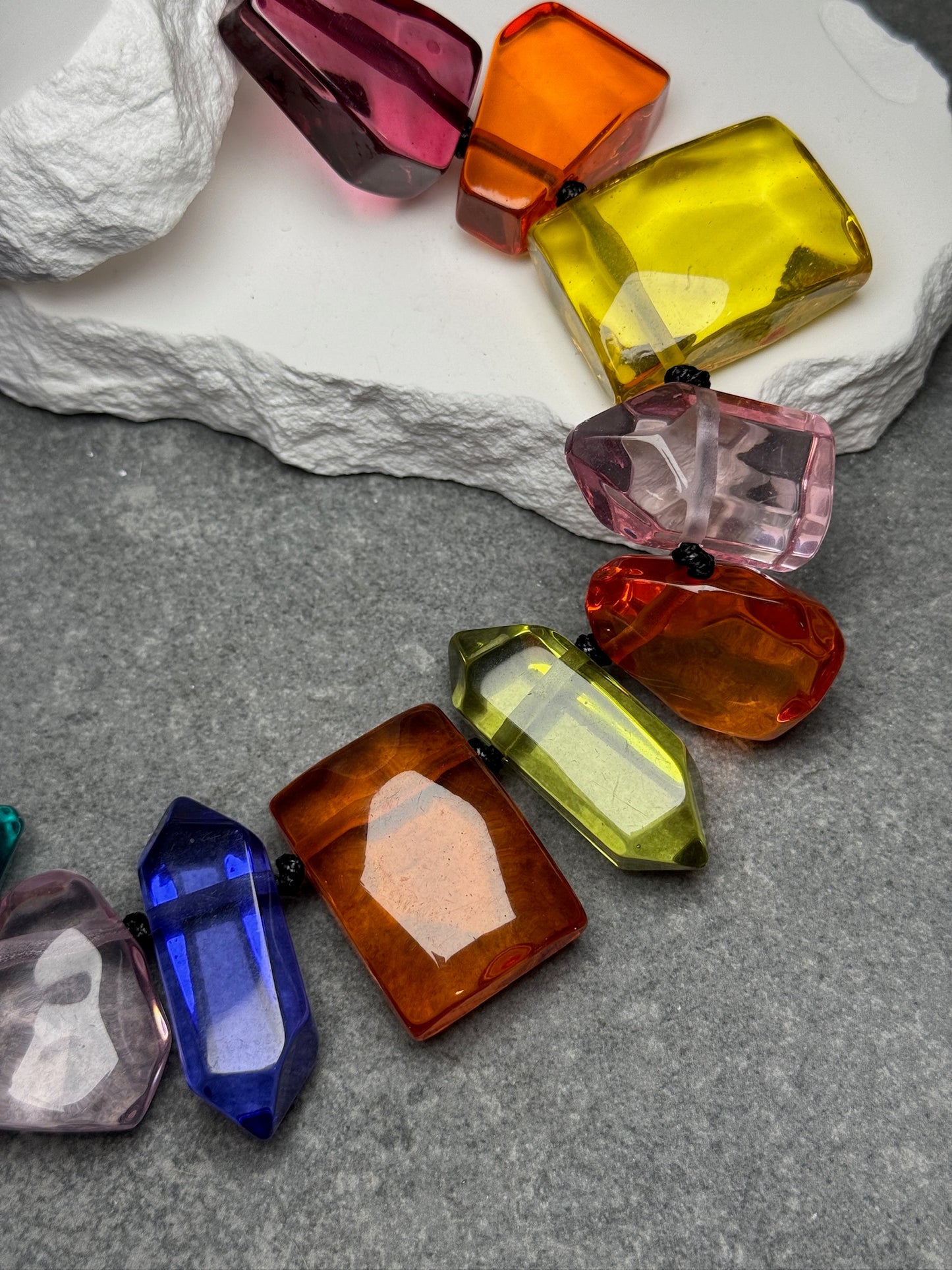 Jelly Gem Statement Necklace 19"