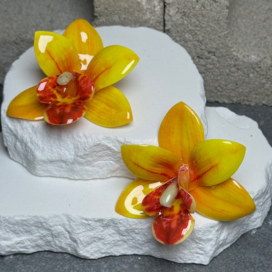 Sunfire Orchid Stud Earring