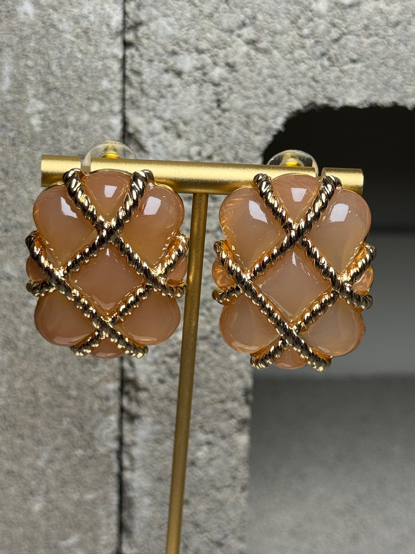Miss Honey Stud Earrings