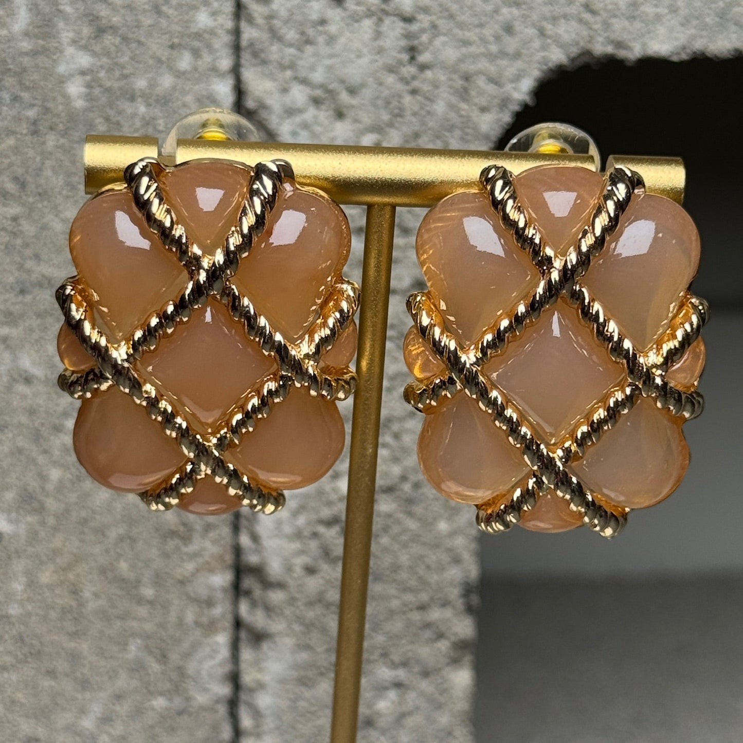 Miss Honey Stud Earrings