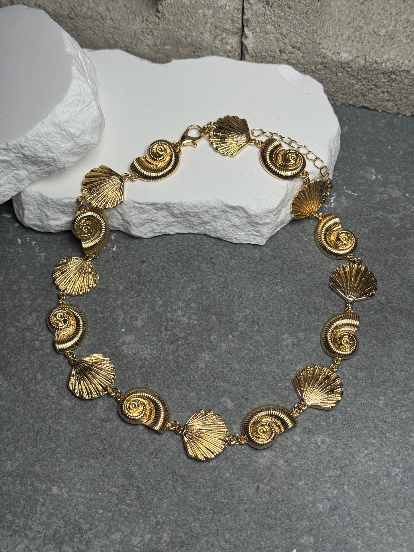 Golden Tide Necklace 18" w/ Extender