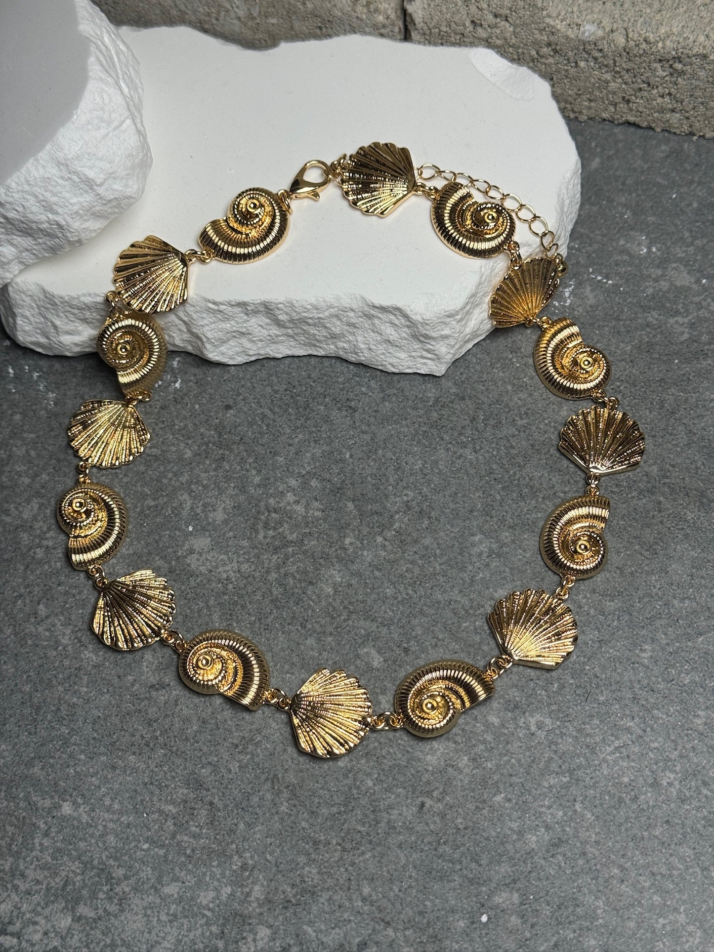Golden Tide Necklace 18" w/ Extender