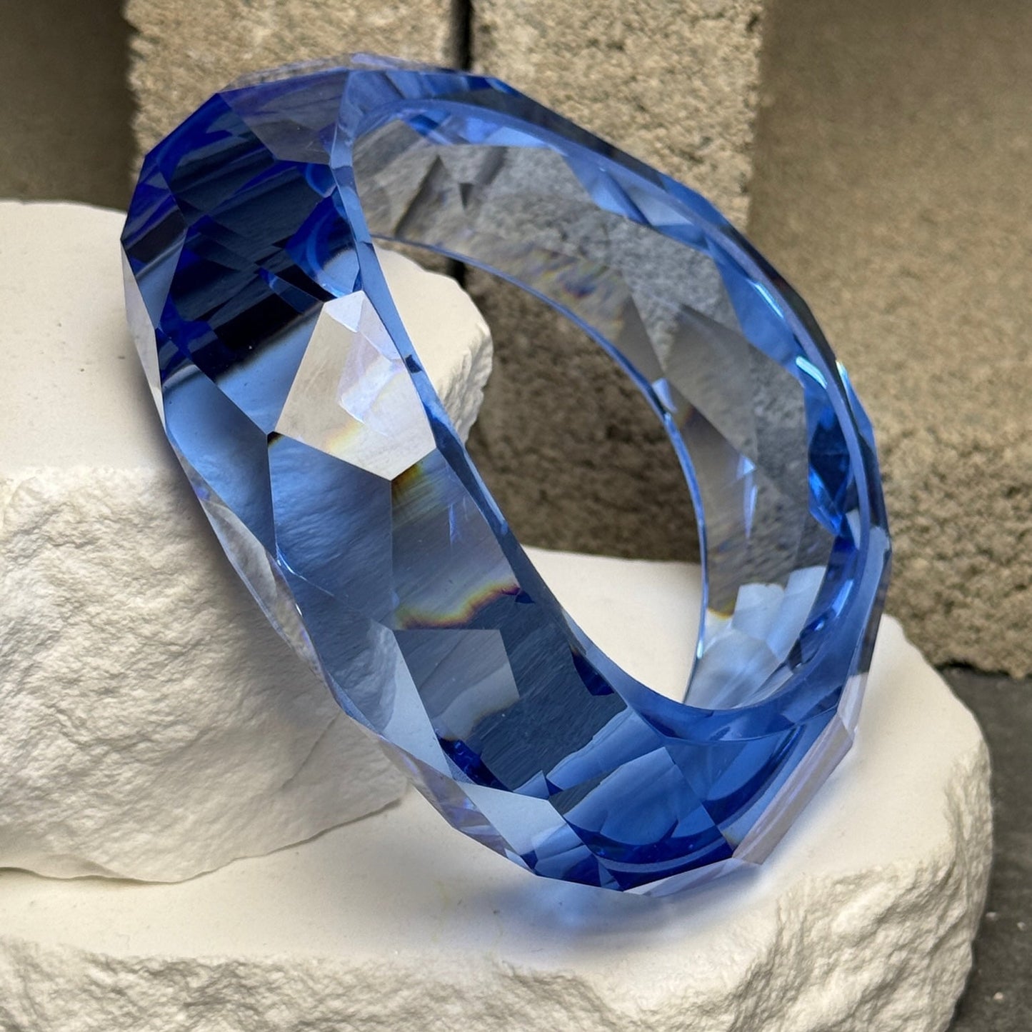 Lowkey Clear Bangle 7"