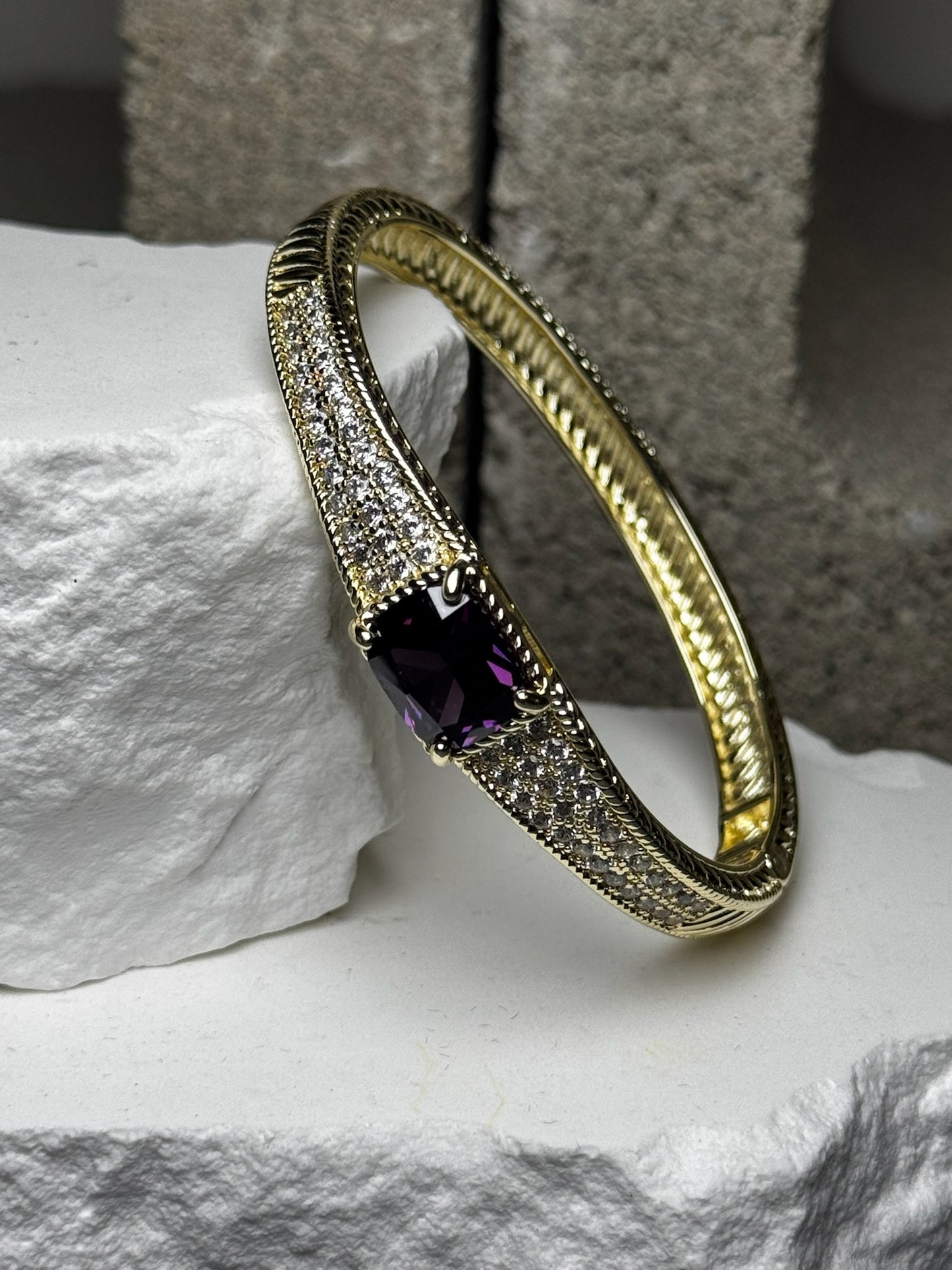 One & Only Gem Bracelet 6.5"
