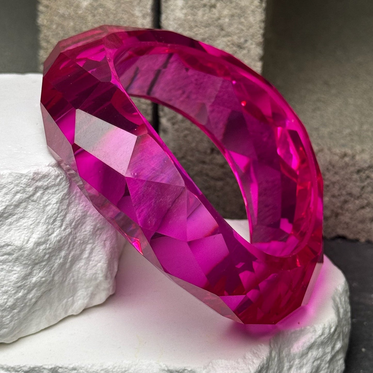 Lowkey Clear Bangle 7"