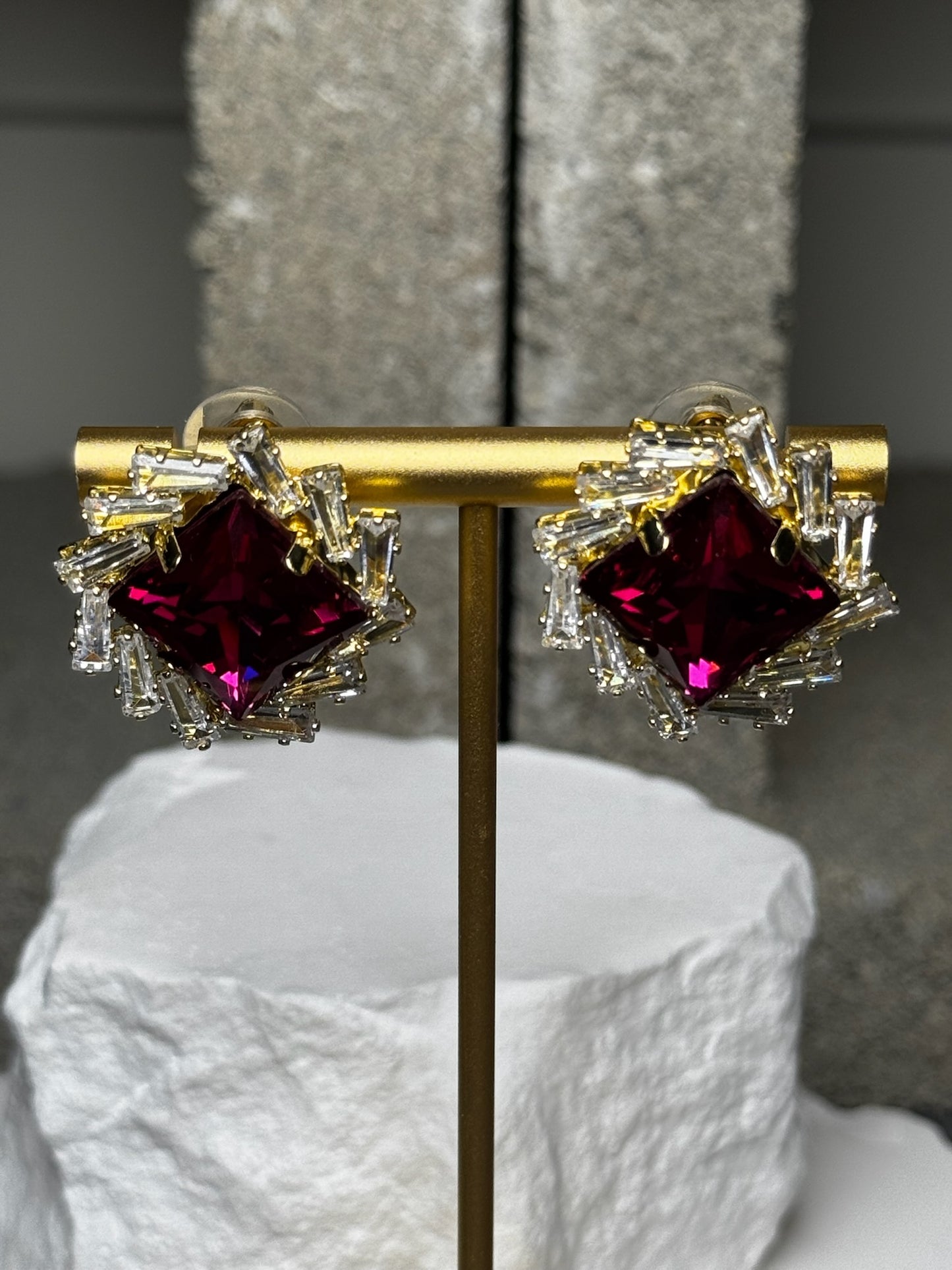 Everyday Icon Stud Earrings