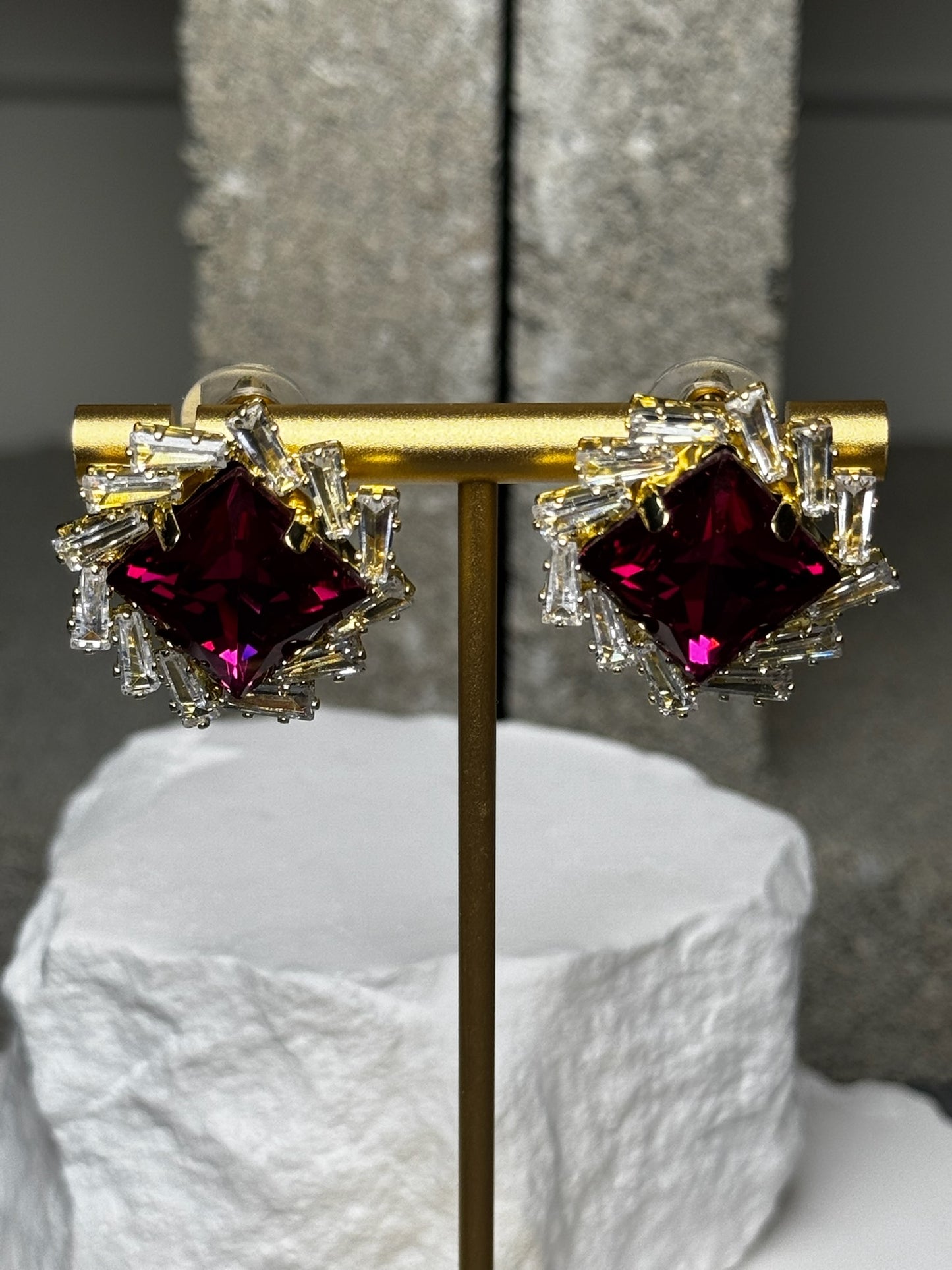 Everyday Icon Stud Earrings