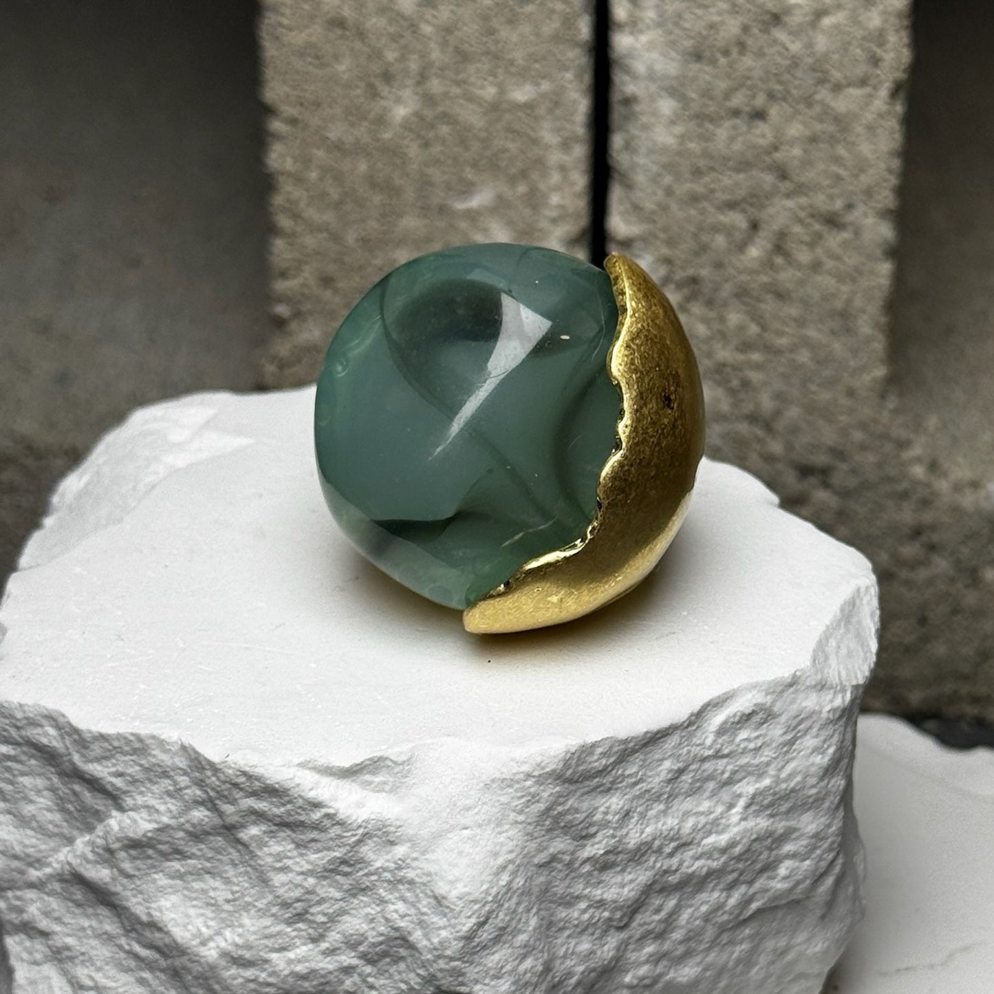 Dangerous Glow Round Expandable Ring Up To Size 10